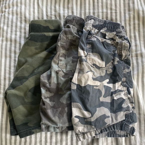 abercrombie kids Other - BUNDLE | Size 7 Shorts | Cat & Jack, Crazy 8 & Abercrombie | Green & Gray Camo